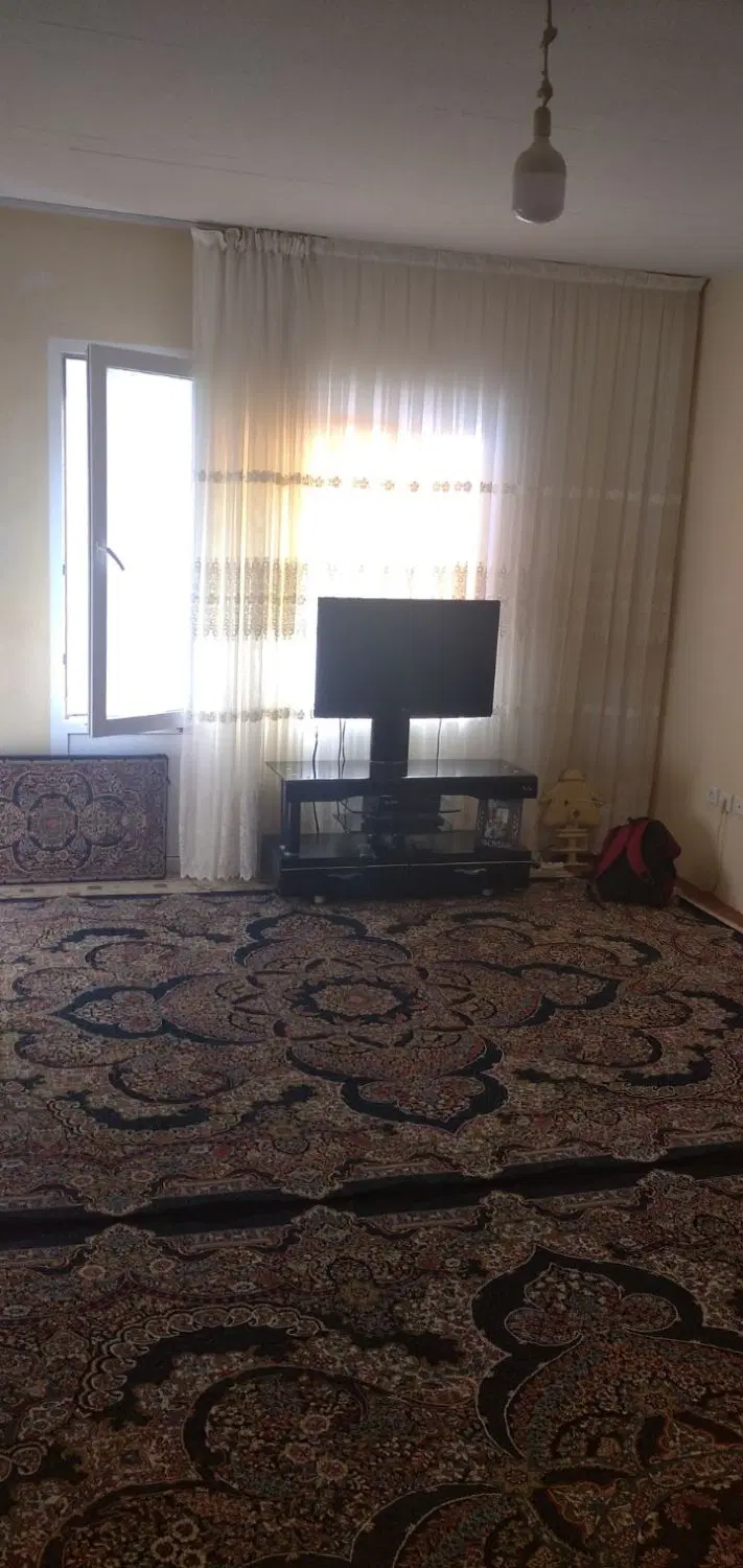 مسکن مهردولت ابادبلوک D   زون ۵ طبقه سوم