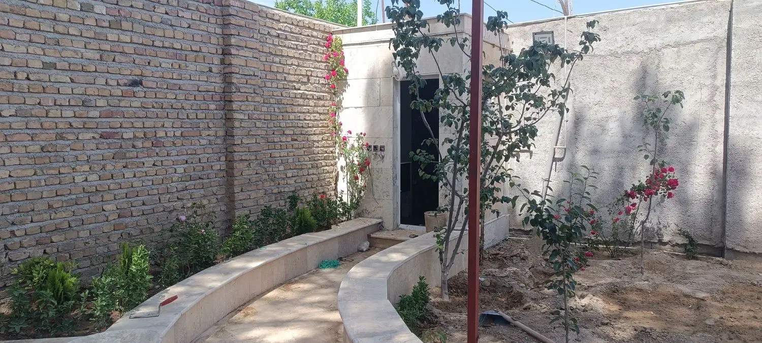 خانه ویلایی۴۲۰متری سند تکبرگ (اصیل آباد شهریار)