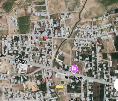 زمین کنار ساخت و ساز