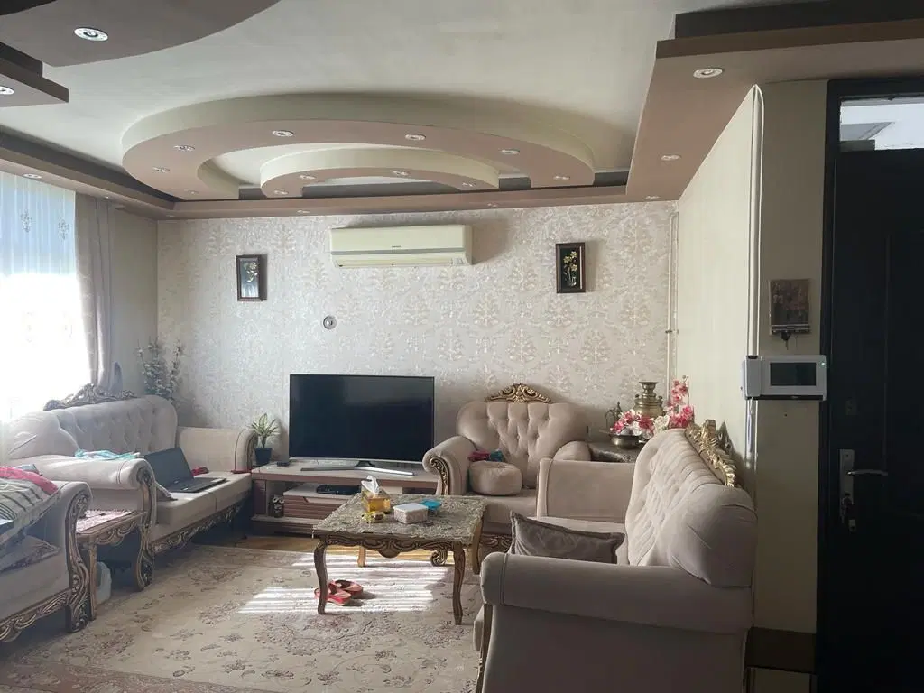 واحد مسکونی دوطبقه سه واحد