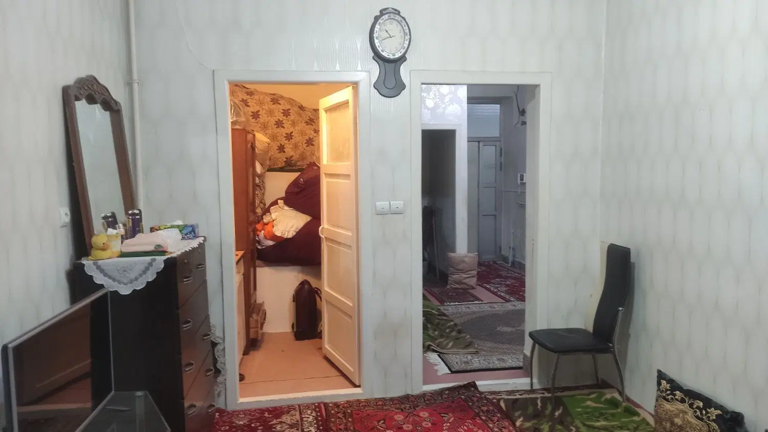 خانه حیاط دار . واقع در مارالان غیاث