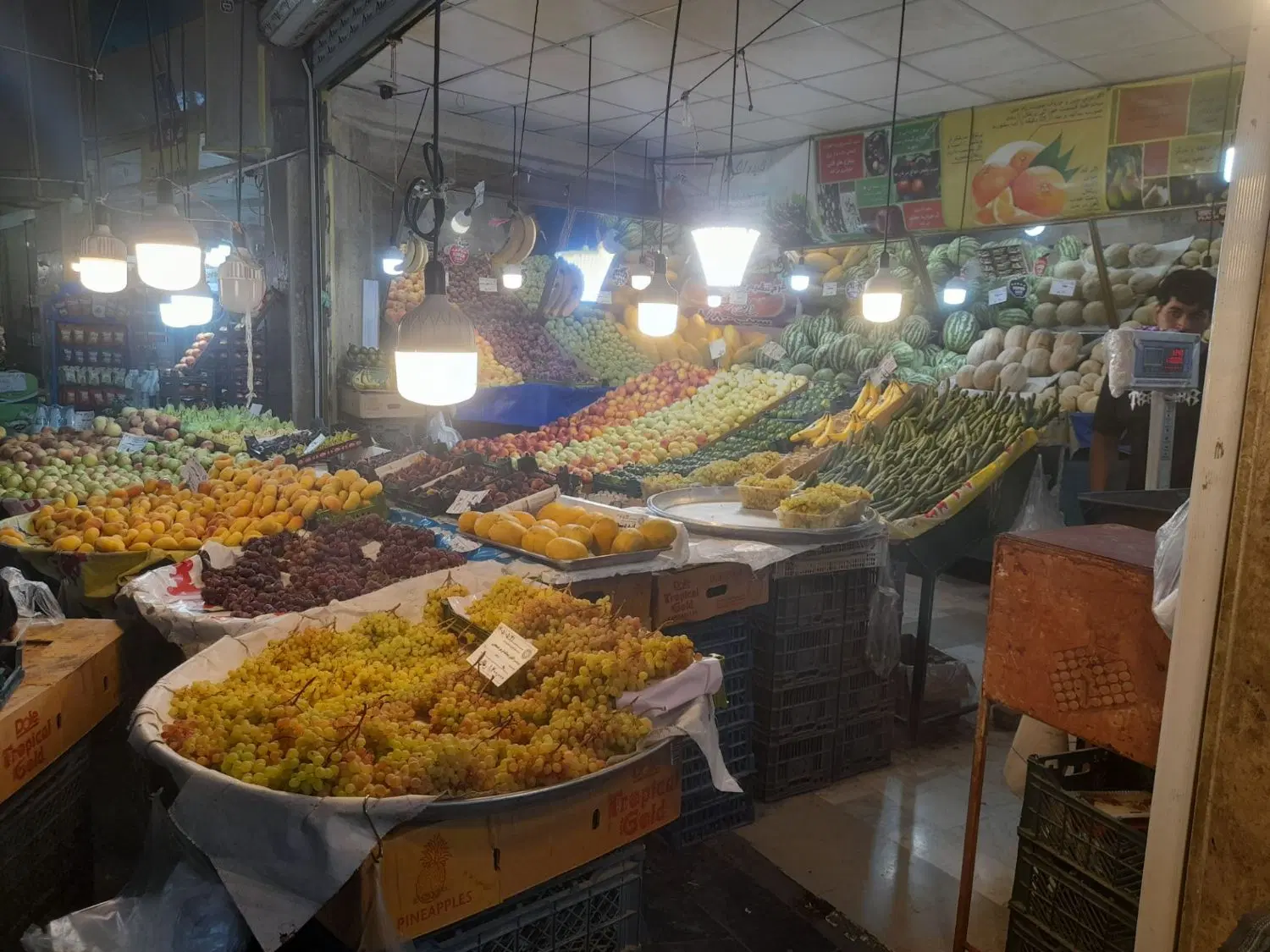 فروش غرفه میوه ،