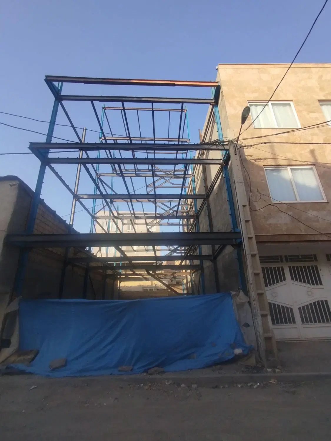 باسلام پیش فروش آپارتمان منزل اباد