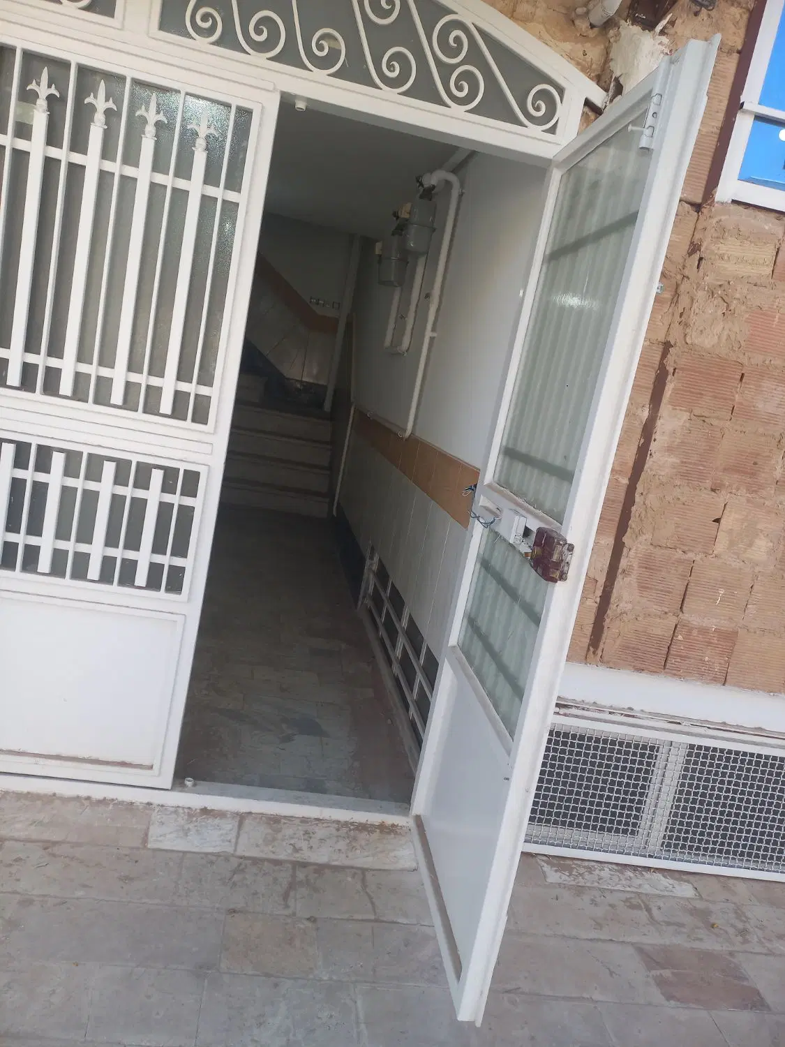 دوطبقه دربست موقعیت مناسب