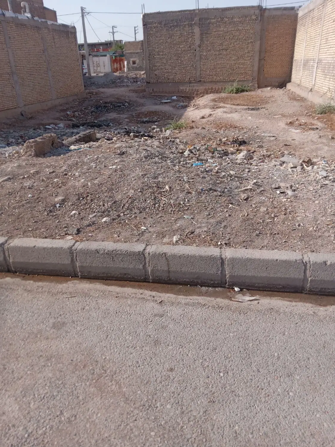 زمین دانشگاه پیام نور