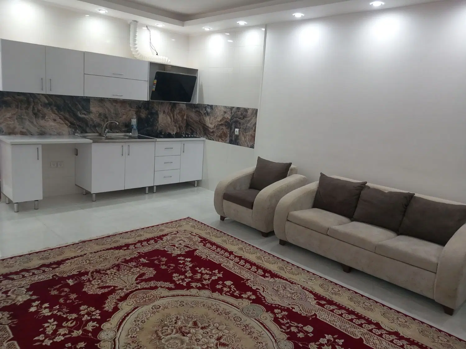 منزل ۶۰ متری یک خوابه نوساز