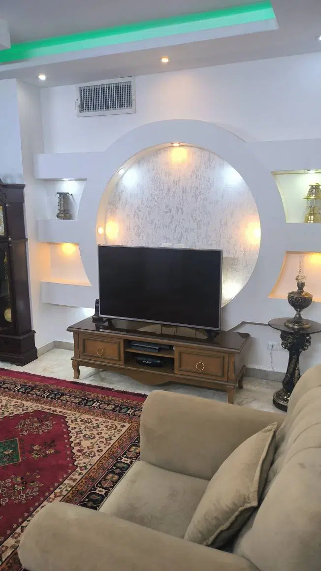 واحد فول لاکچری با پارکینگ مسقف پرند