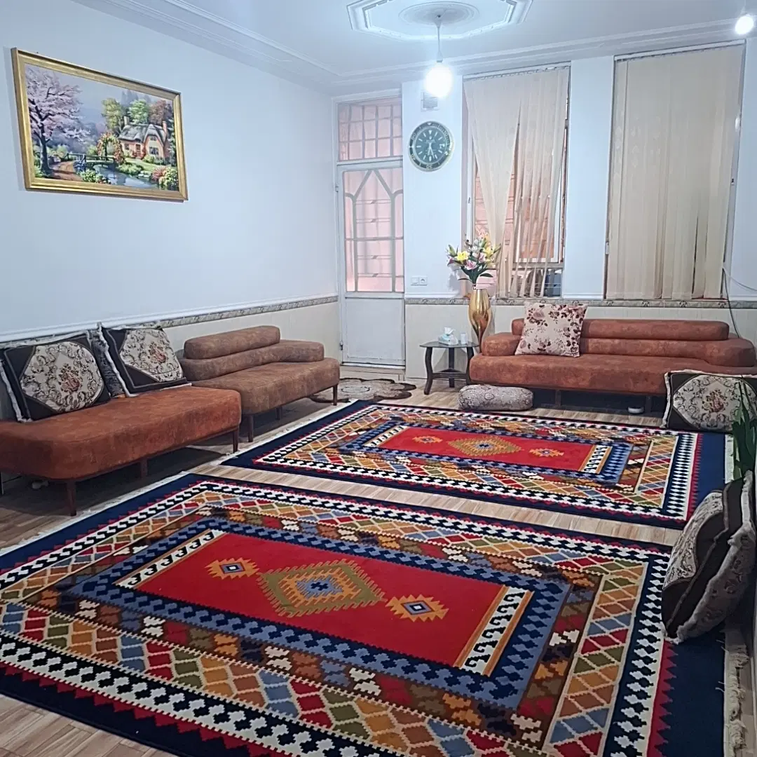 منزل دو خوابه + زیرزمین