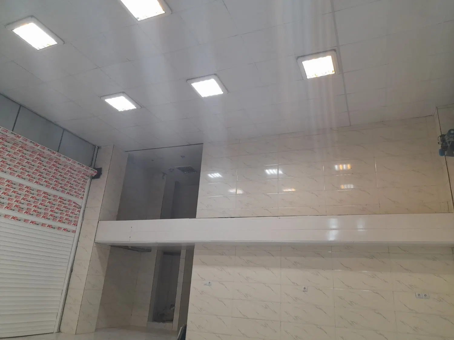 مغازه تجاری سعادت ۵غزبی