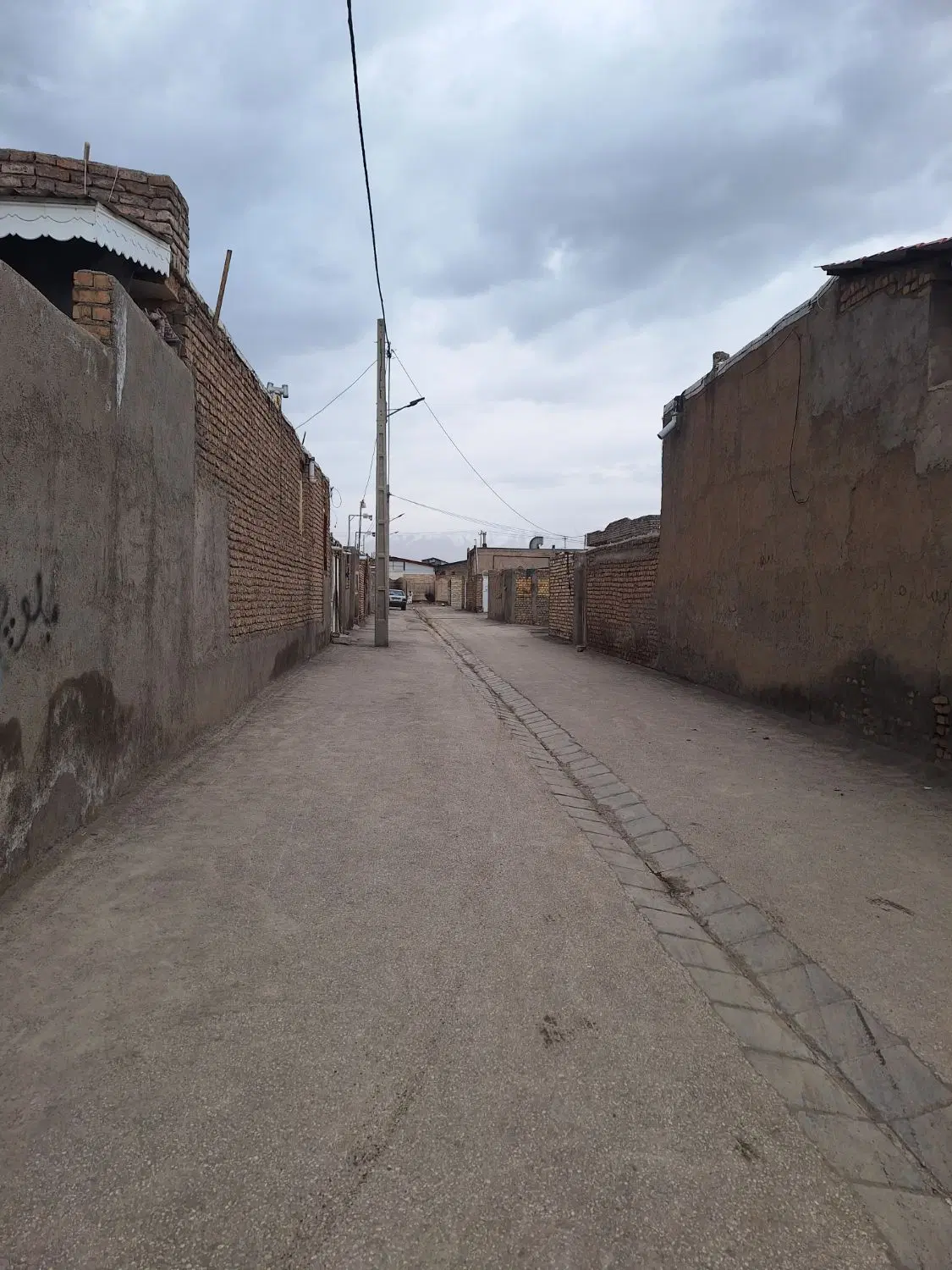 زمین ۱۷۹