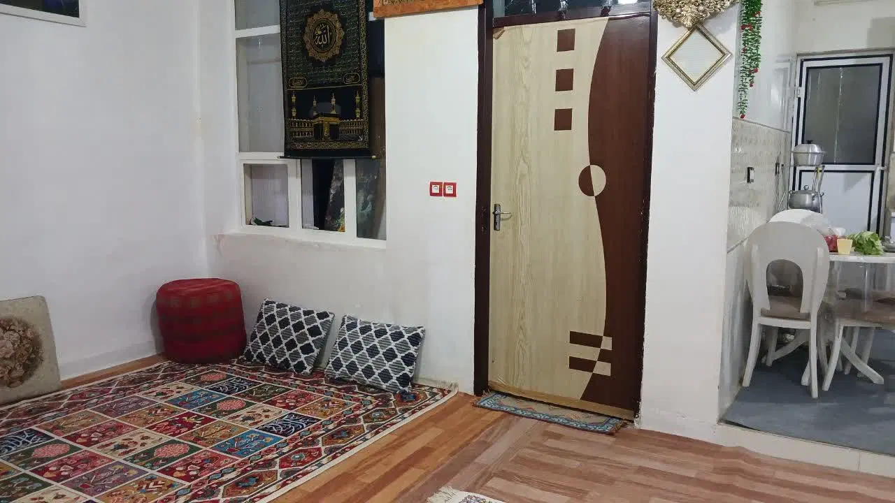 فروش خانه دوطبقه پشت بازار در بهترین منطقه