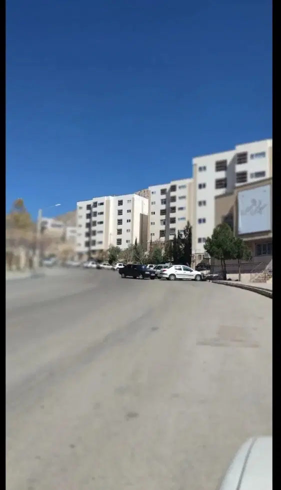 وحدت بتن دو خواب (آگهی مطالعه شود)