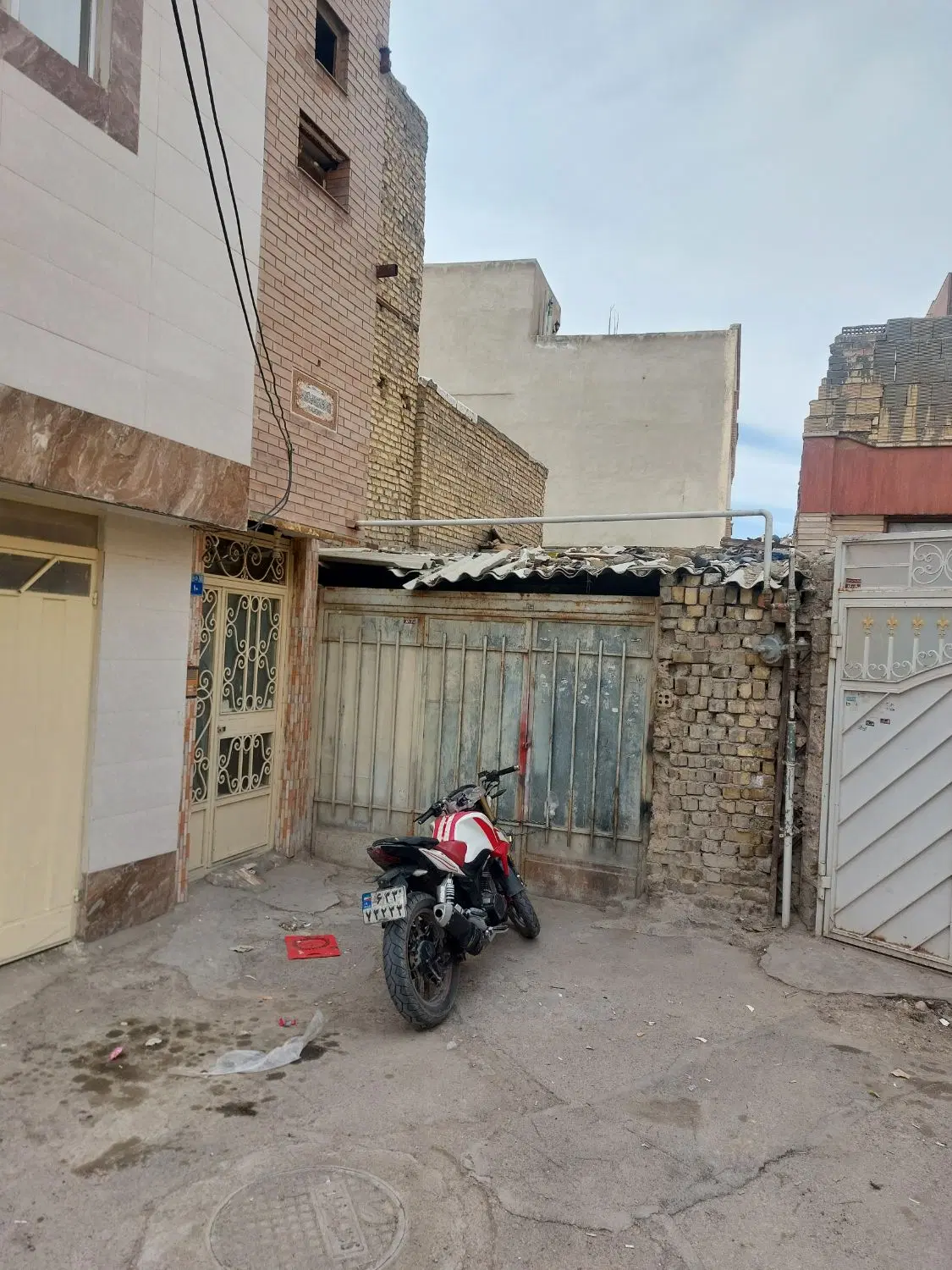 زمین 60متری