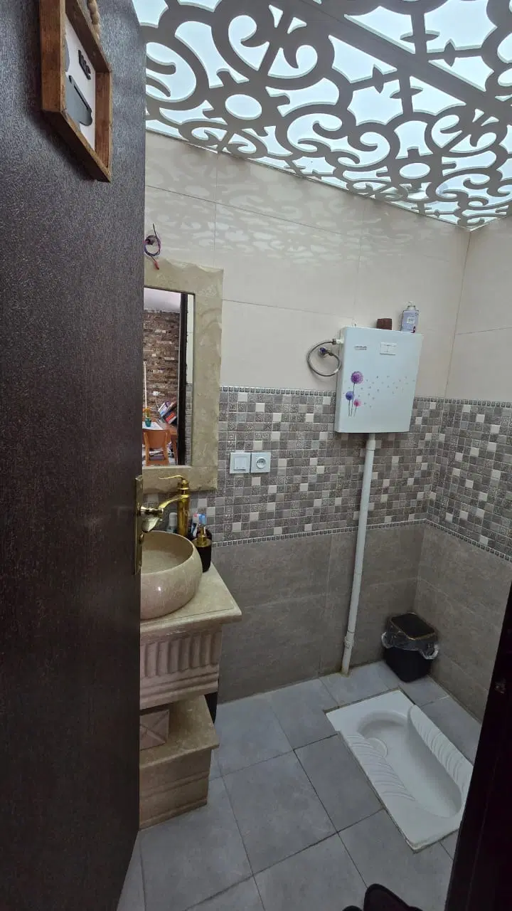 ۸۰ متر ۲ خواب بازسازی‌شده - تک‌واحدی - ارکیده شرقی