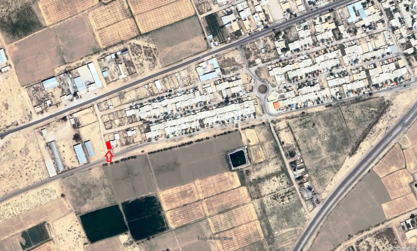 زمین فروشی