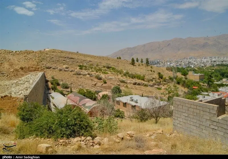 زمین الموت معلم کلایه