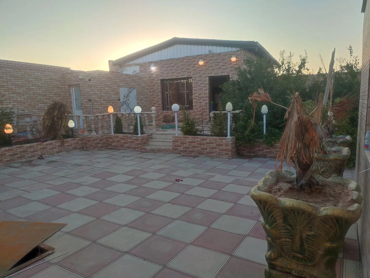 باغ ویلا استخر دار