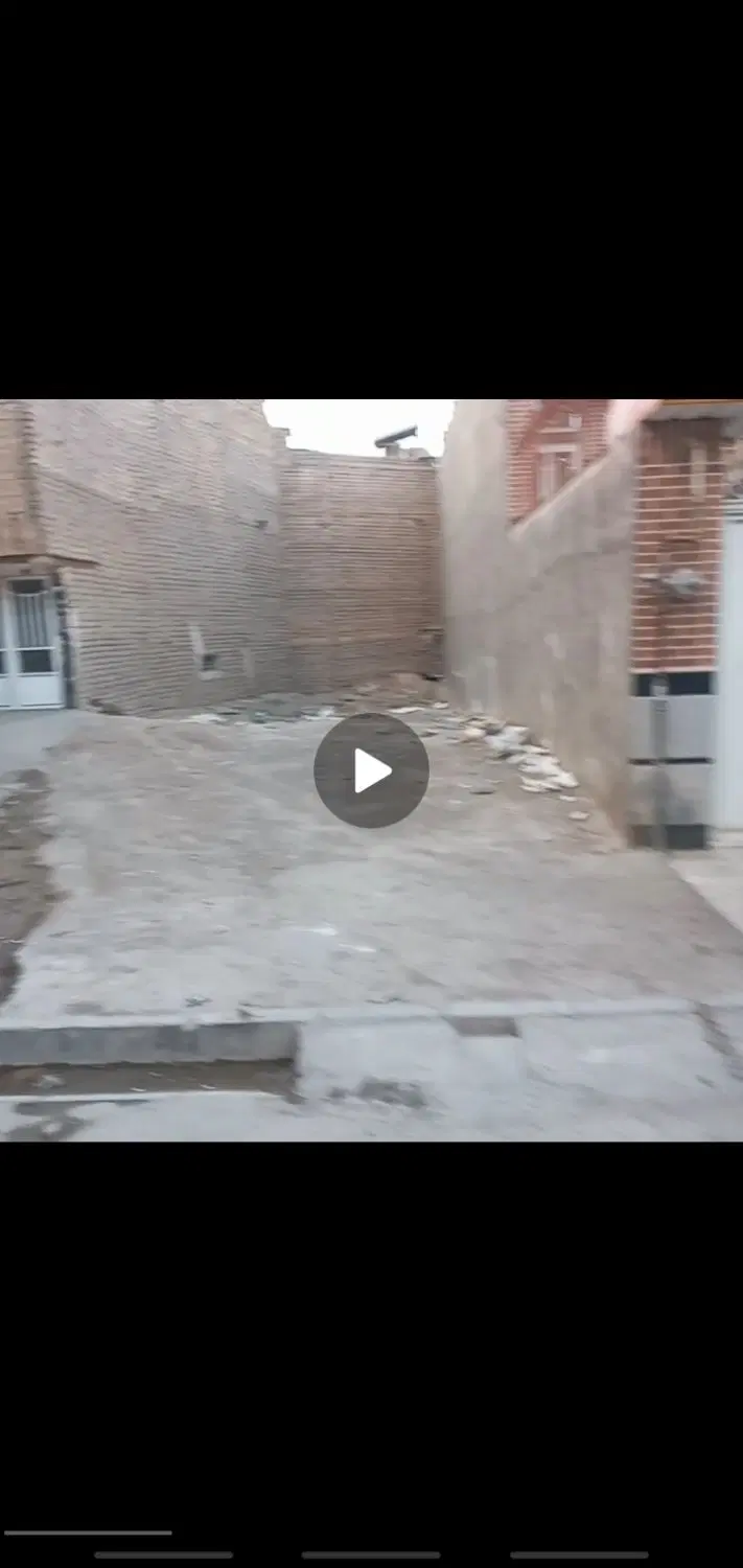 زمین قفلتی ۱۲۰متر