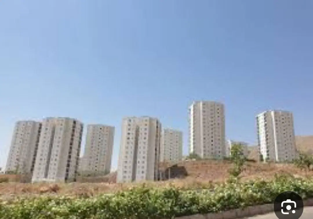 فروش یک واحد درفاز۱۱