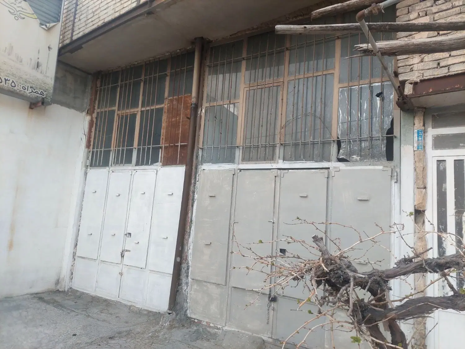 دو باب مغازه تجاری فروشی