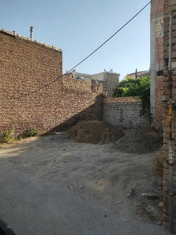 زمین 78 متر در ابیاری کوی نصرت