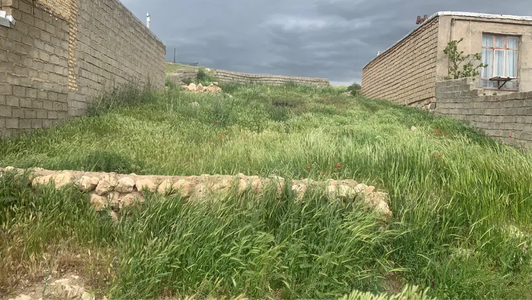 زمین محدوده ی روستای اوچ تپه