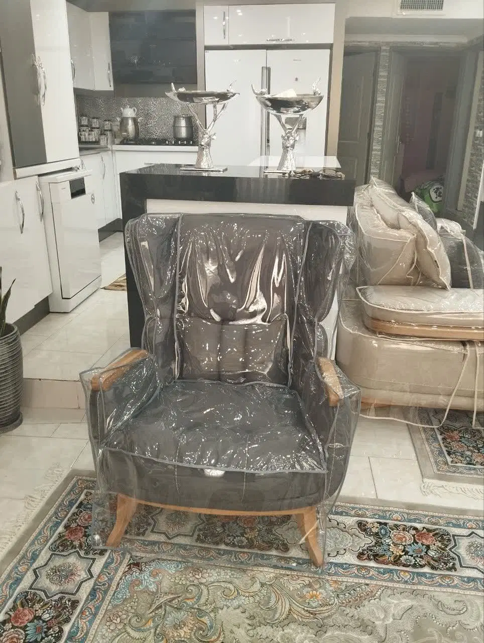 آپارتمان شهدا