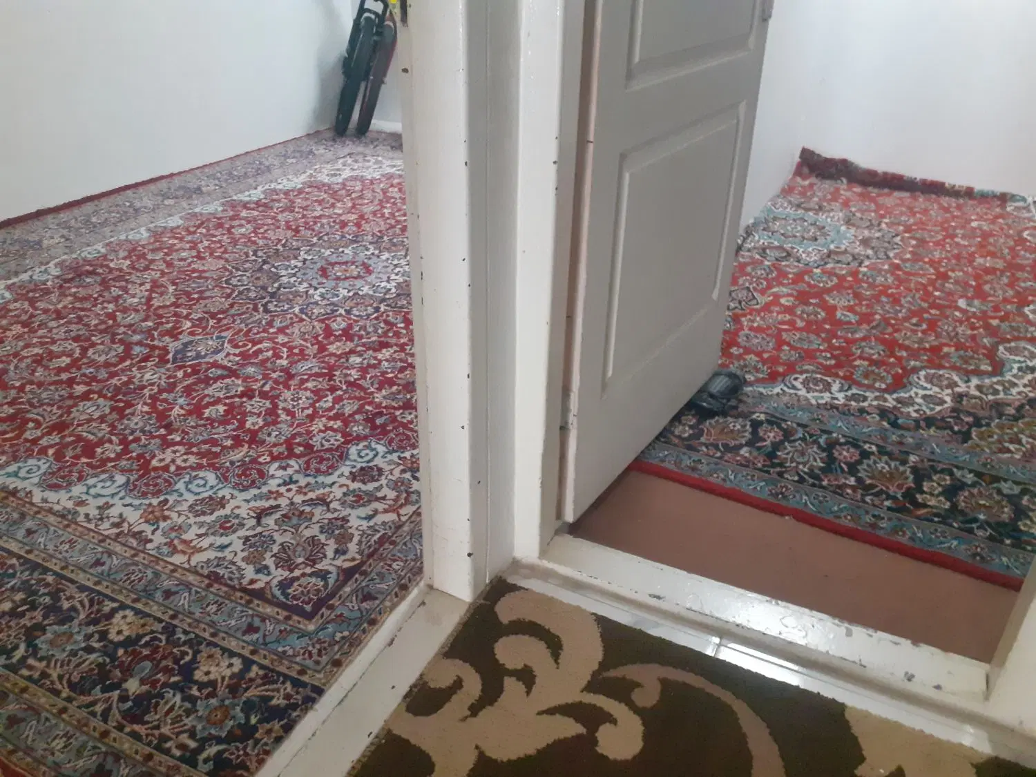 خانه ویلایی ۱۳۰ متری ۴۵۰ میلیون رهن در امین آباد