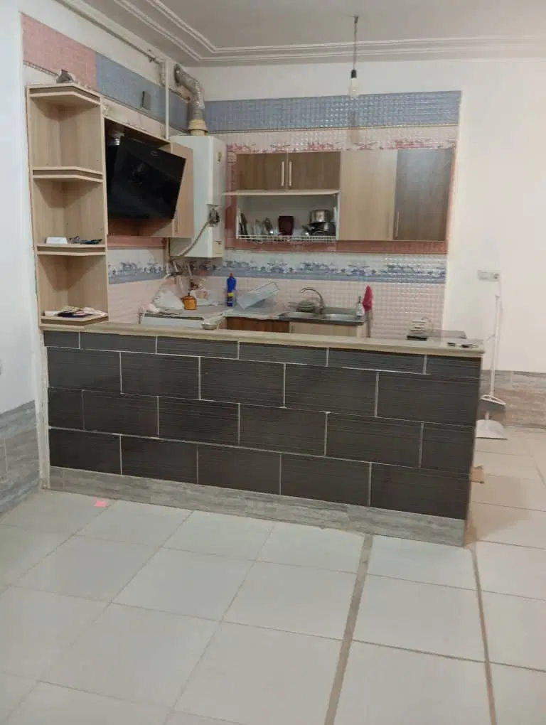 خانه 80متری،در کوچه 28شاپور جان