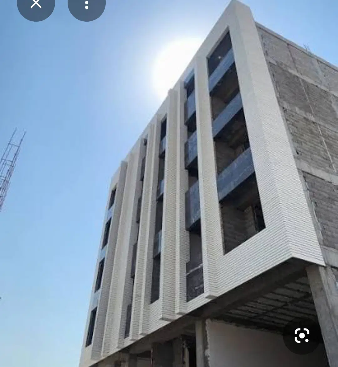 ۱۲۰ متر رو به نما نوساز