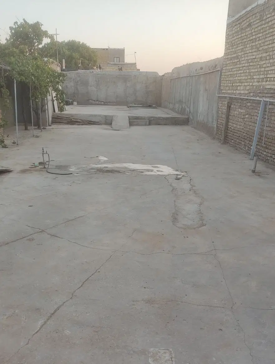 زمین مسکونی داخل بافت روستای قدیم آباد