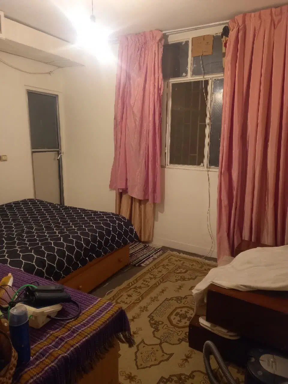 واحد فروشی