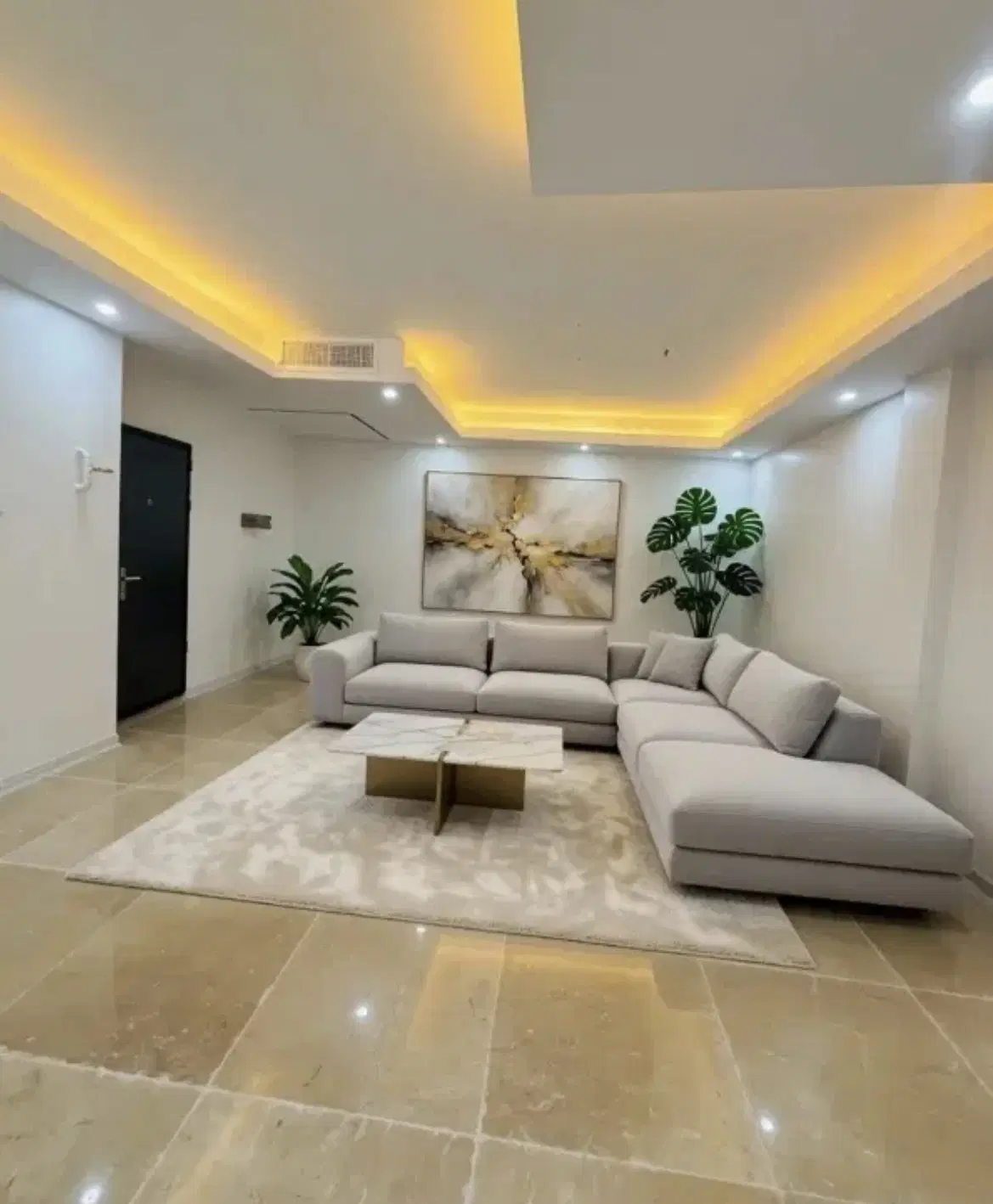 ۵۵ متری فول امکانات خوش نقشه