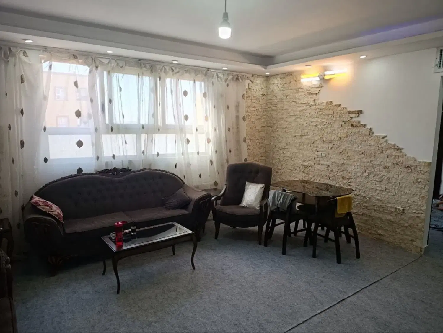 واحد 85 متری تمیز