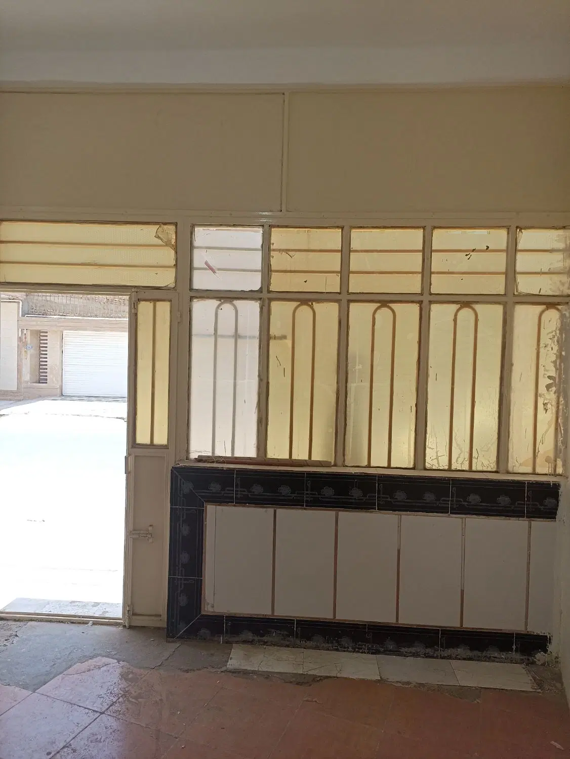 ۴۰ متر تجاری سر دونبش زیباشهر