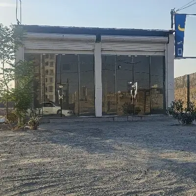 50 متر تجاری