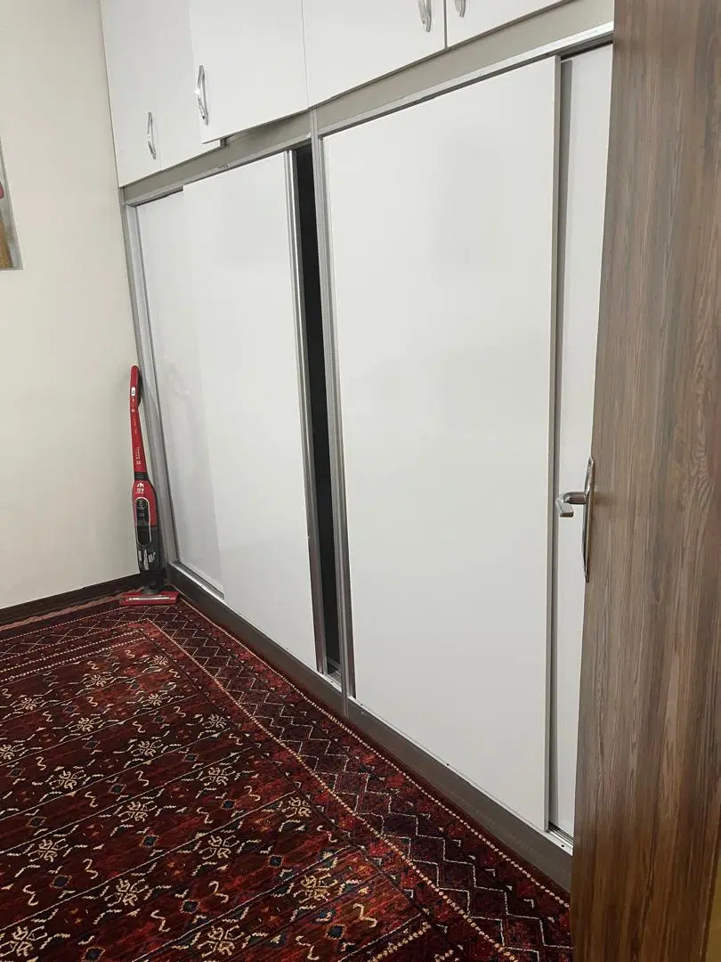 اجاره واحد ۱۳۰ متری طبقه همکف