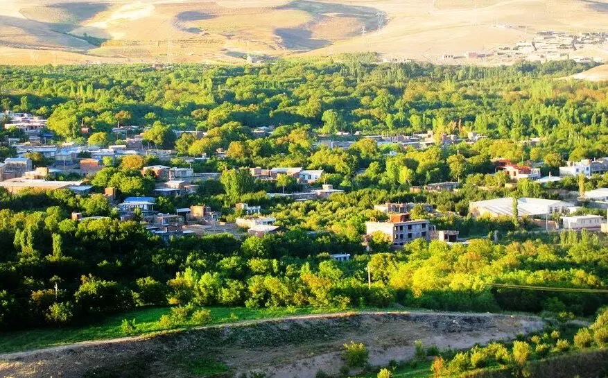 باغ سنتی واقع در‌شریف‌اباد