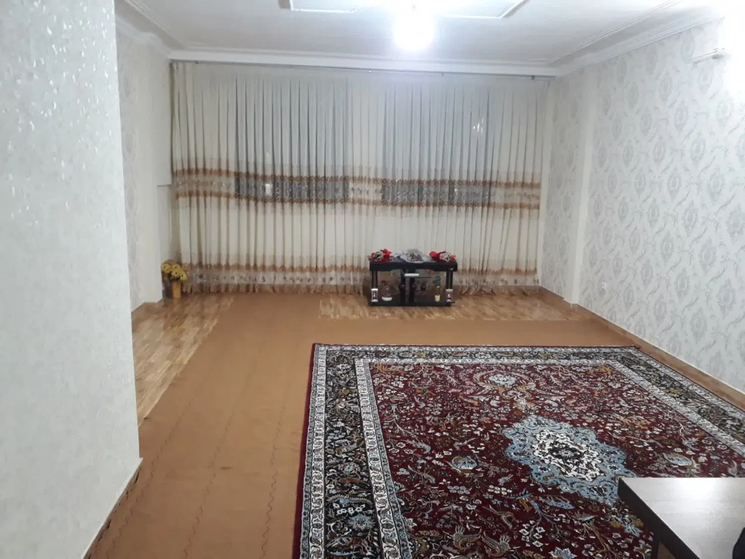 فروش آپارتمان 80متری تک واحدی