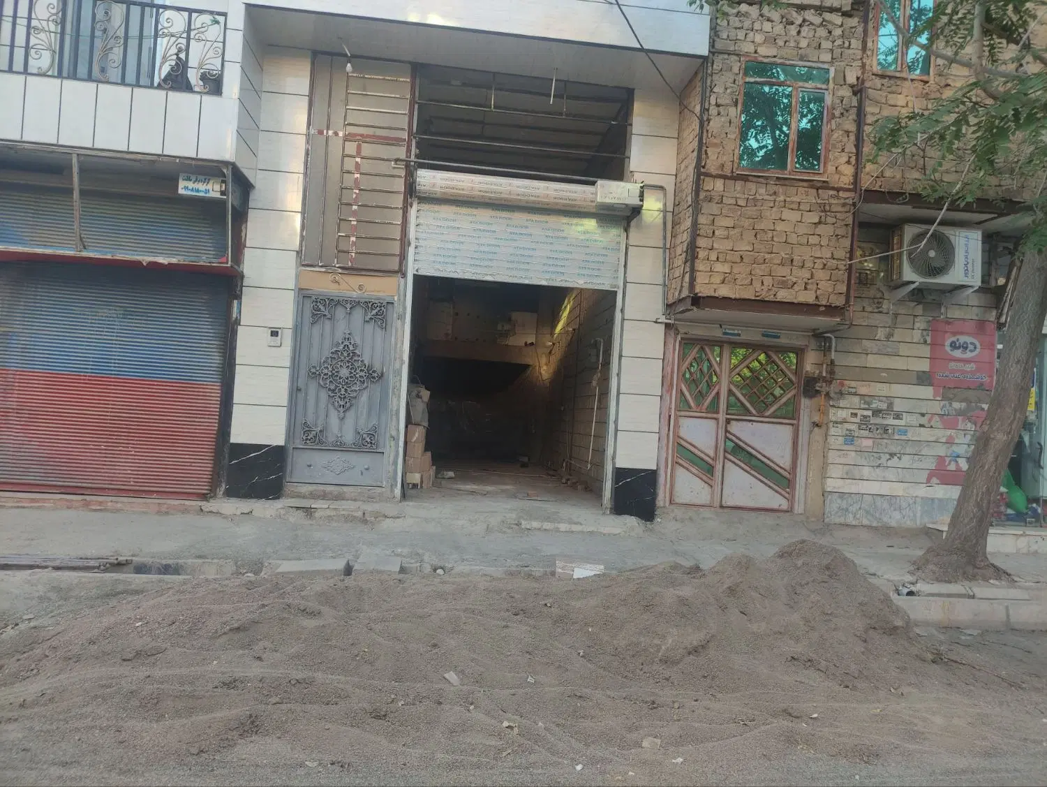 مغازه در نصرت‌ اباد