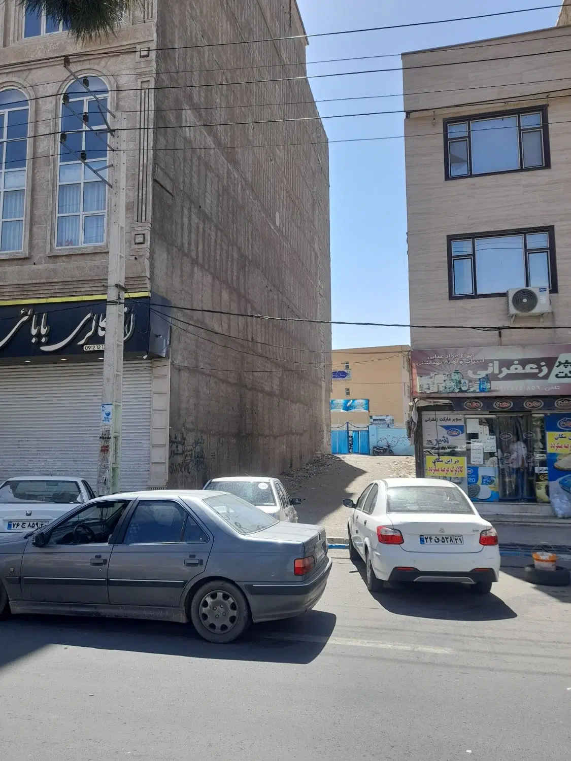 زمین دوکله تجاری و مسکونی  تهاتر با ویلا و ماشین