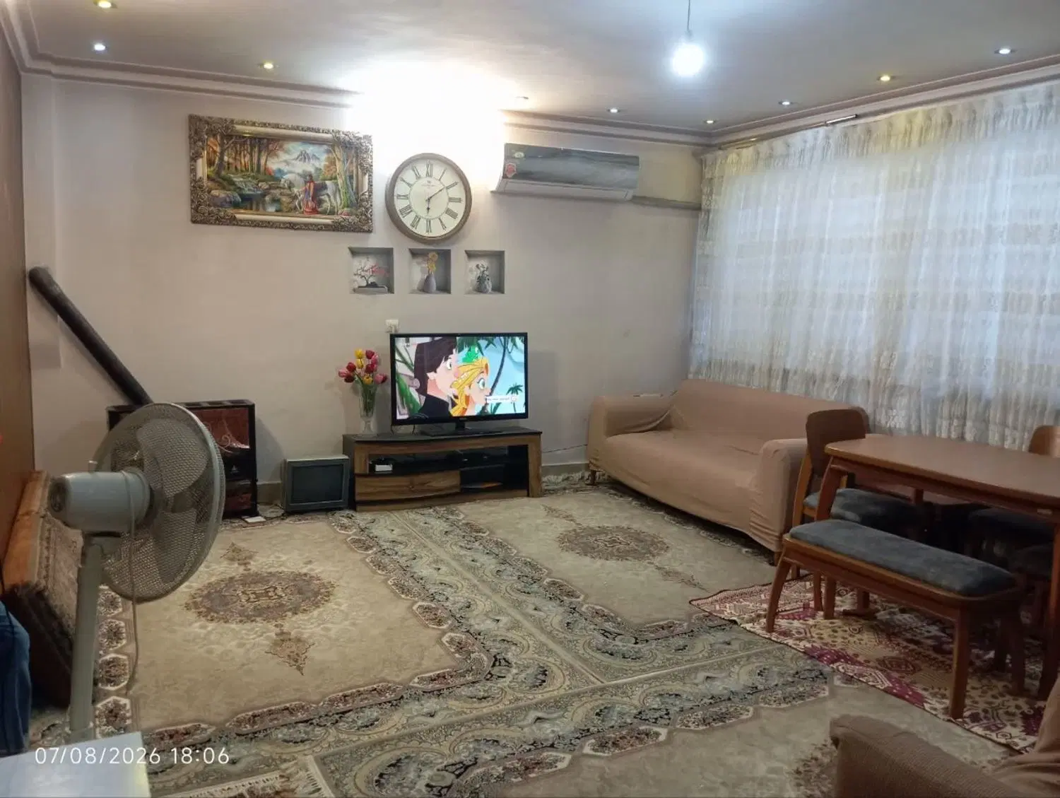 ۸۹ متر_بلوار وحدت_ خوش قیمت ۱۹ دقیقه پیاده تا حرم