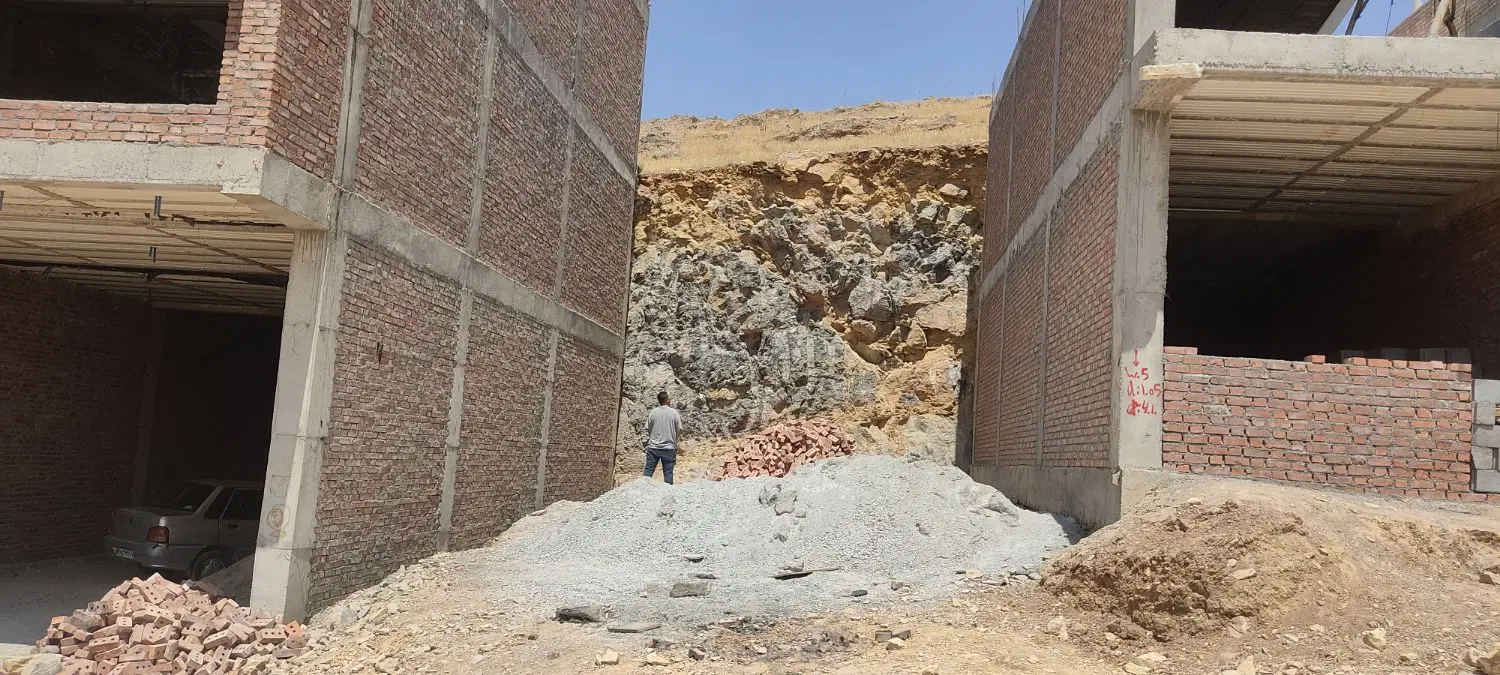 زمین مسکونی