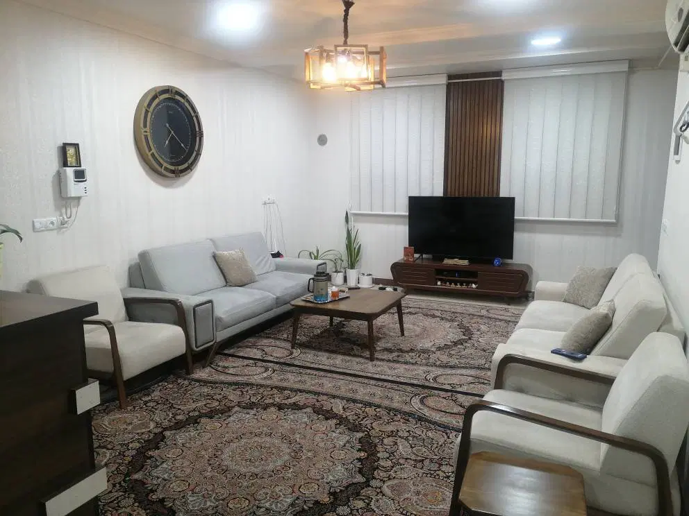 واحد آپارتمان ۸۳ متری خیابان یاوران اسلام
