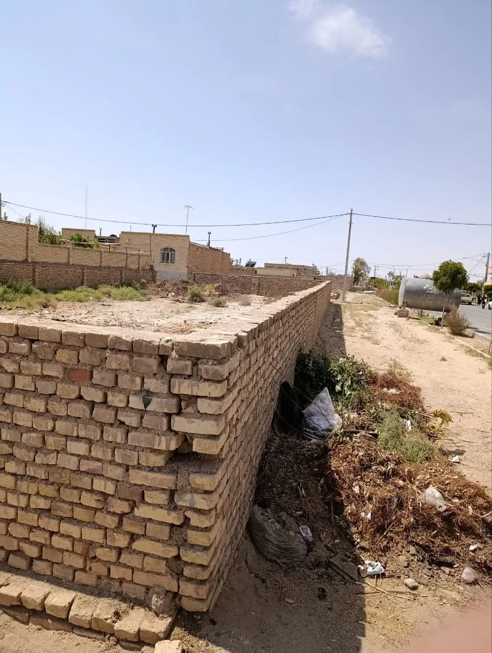 زمین لب بلوار