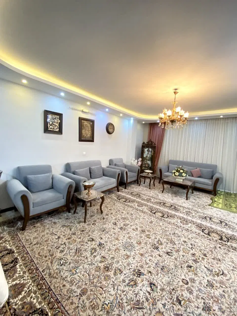 اپارتمان۸۸متری شهرک سیمرغ