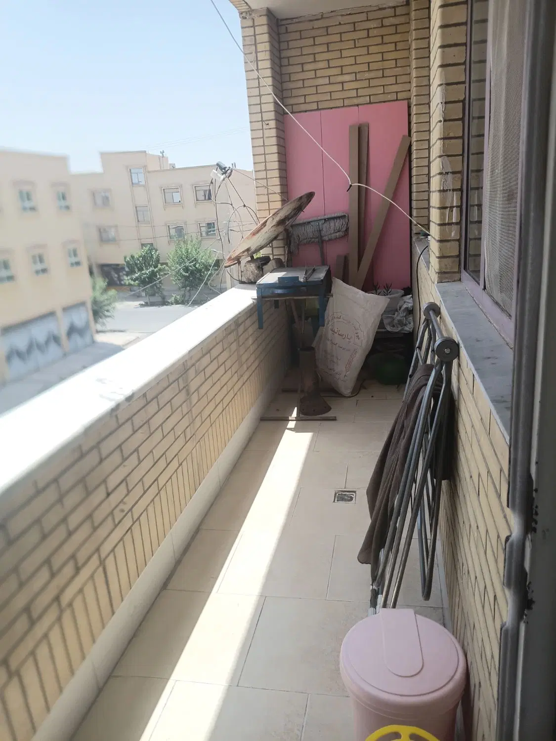 اجاره آپارتمان طبقه دوم ۱۱۰ متری
