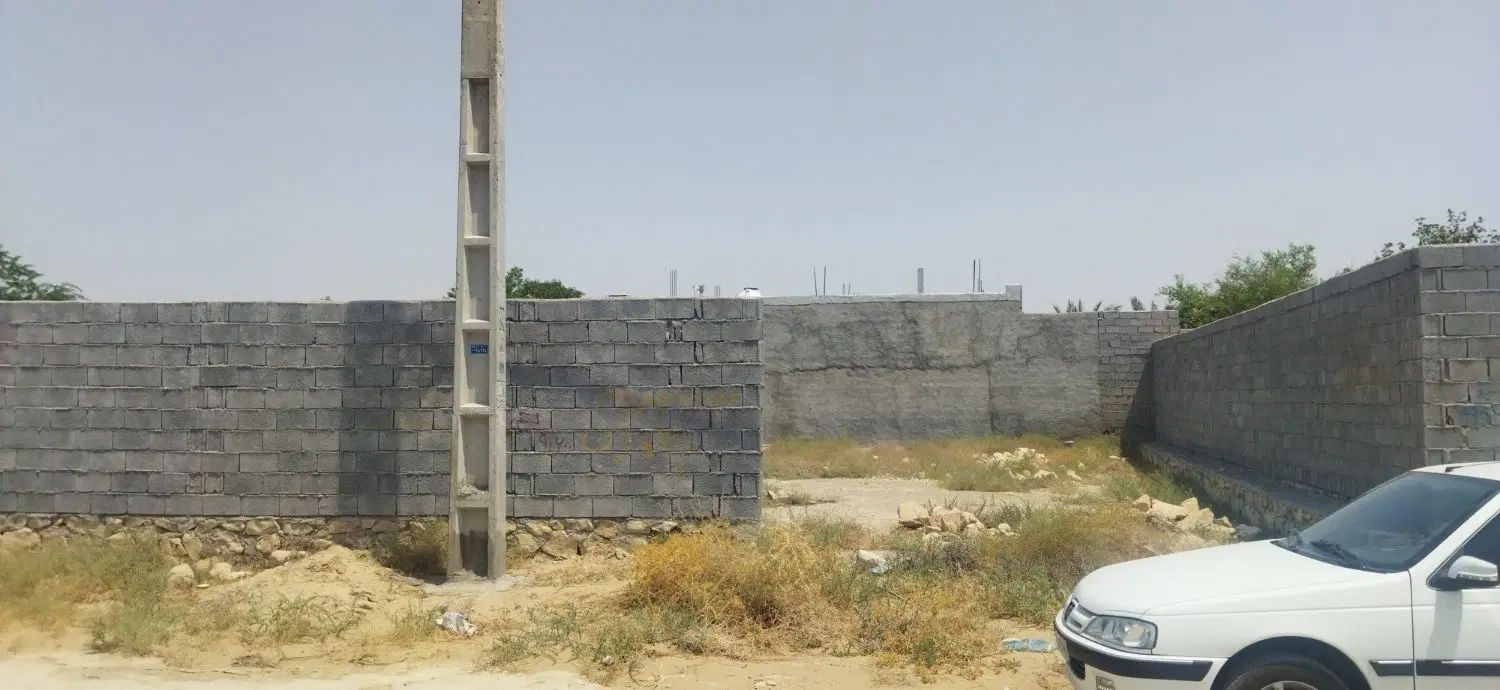زمین گورک سرتل آب و برق گاز دارد