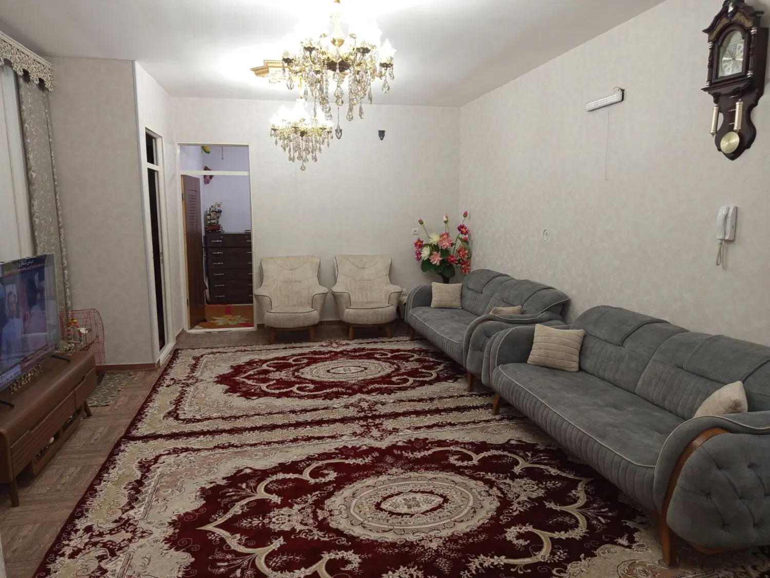 فروش آپارتمان شیک و تمیز