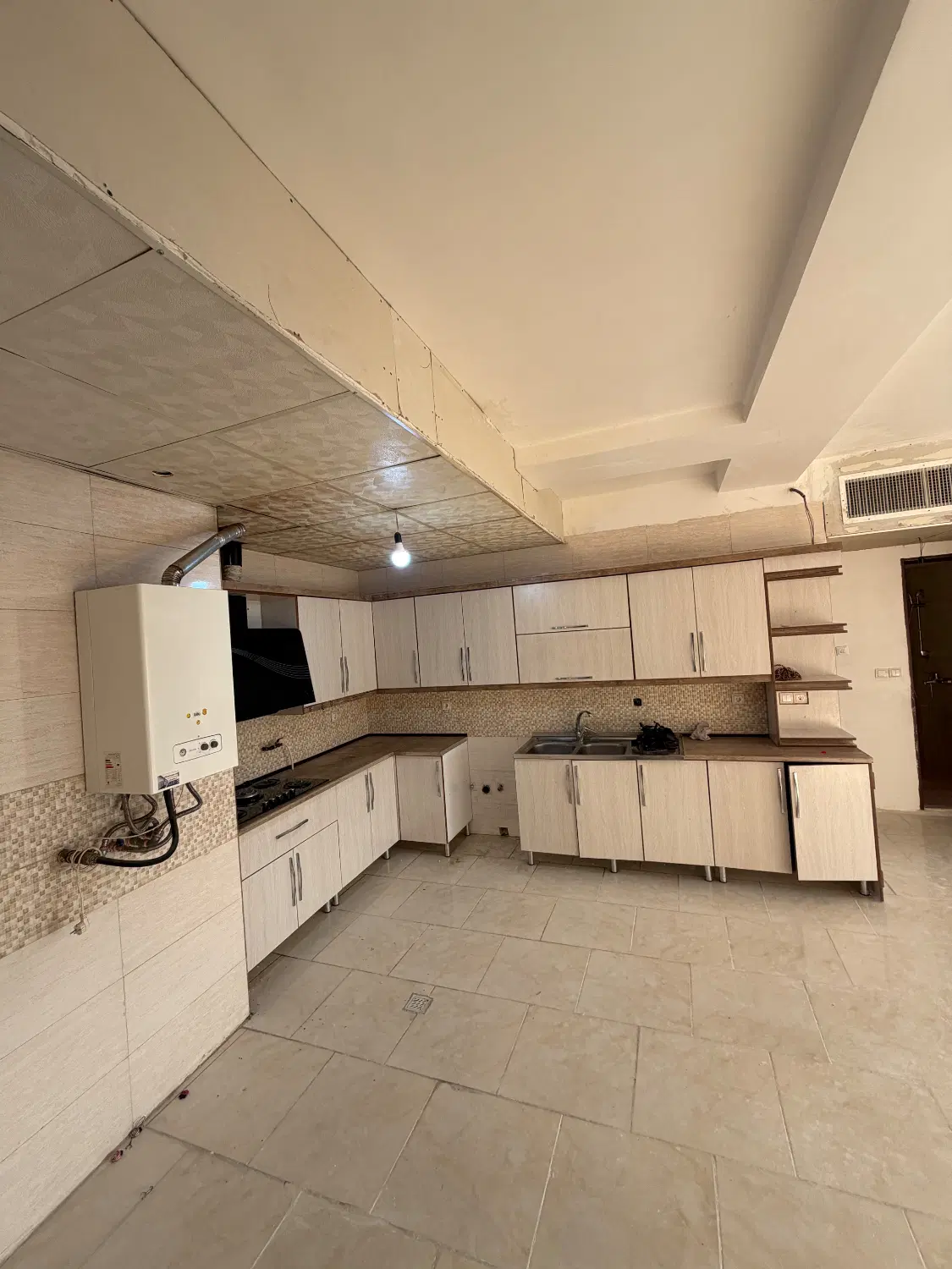 رهن و اجاره آپارتمان دوخوابه ۱۱۰ متری شهرک یاس